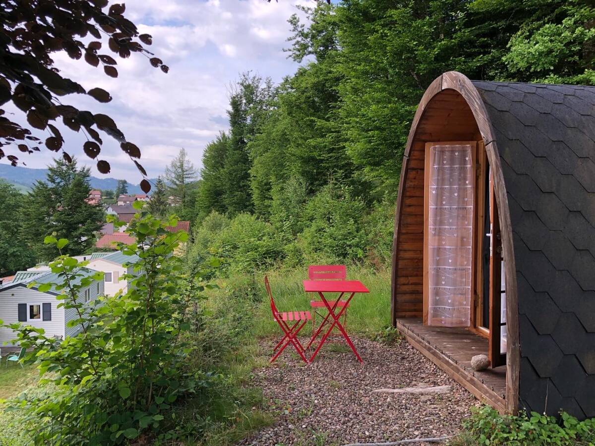 NUIT INSOLITE = Un petit cocon bois rafraîchissant Luré